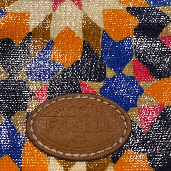 Fossil Wristlet - Picture 3 of 4